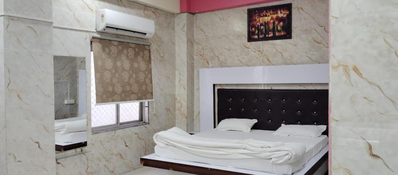 Hotel Shri Sai International, Sitamarhi Dumra Exterior foto